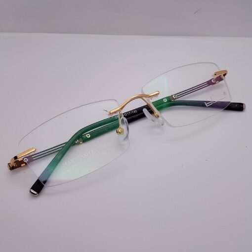 D8 Martensite Rimless