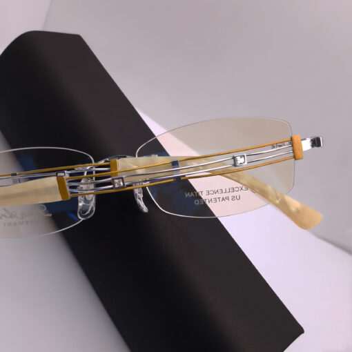 XL2025 Line Art by Charmant Titanium Rimless