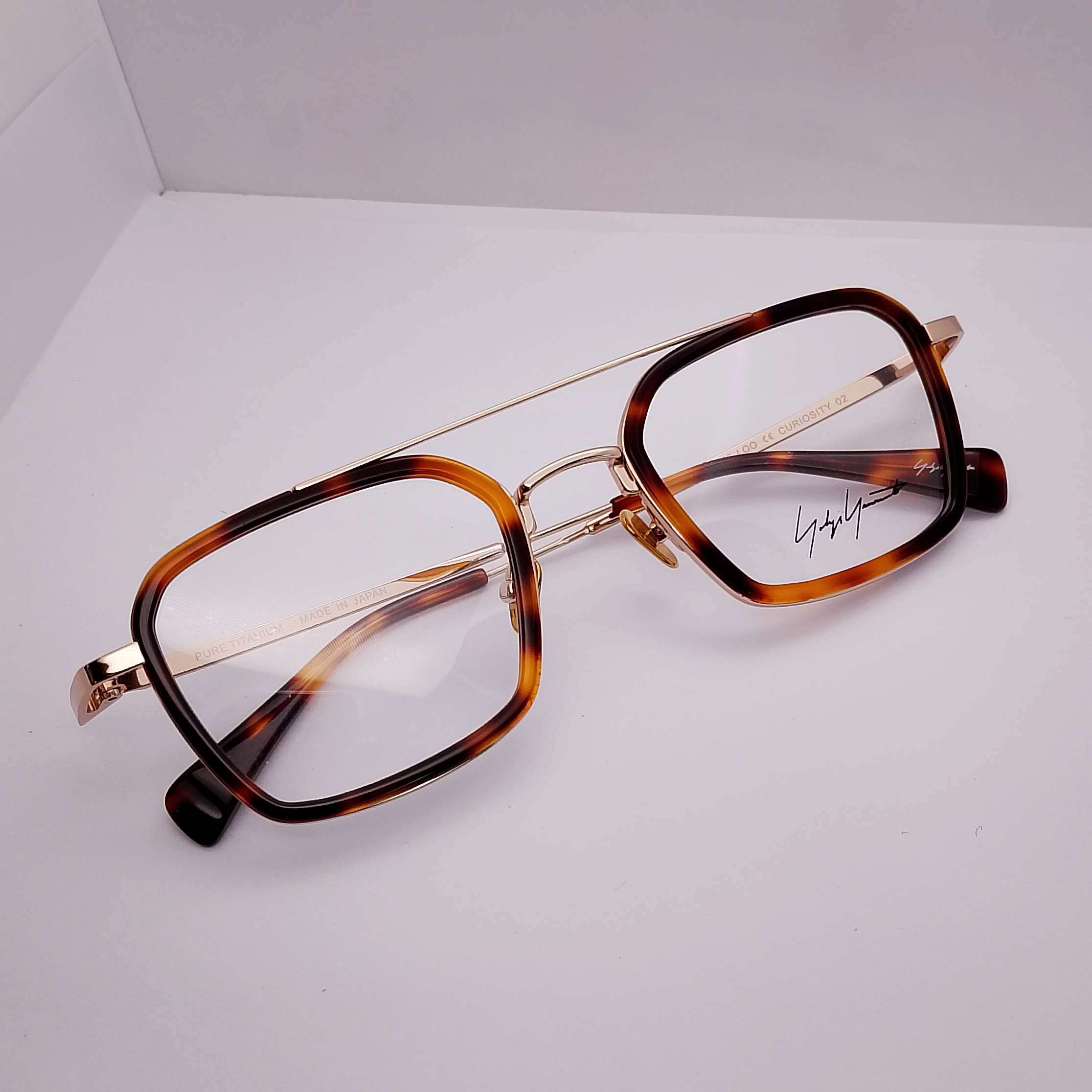 YOHJI YAMAMOTO CURIOSITY 02 Gold Rectangle Titanium - Image 4