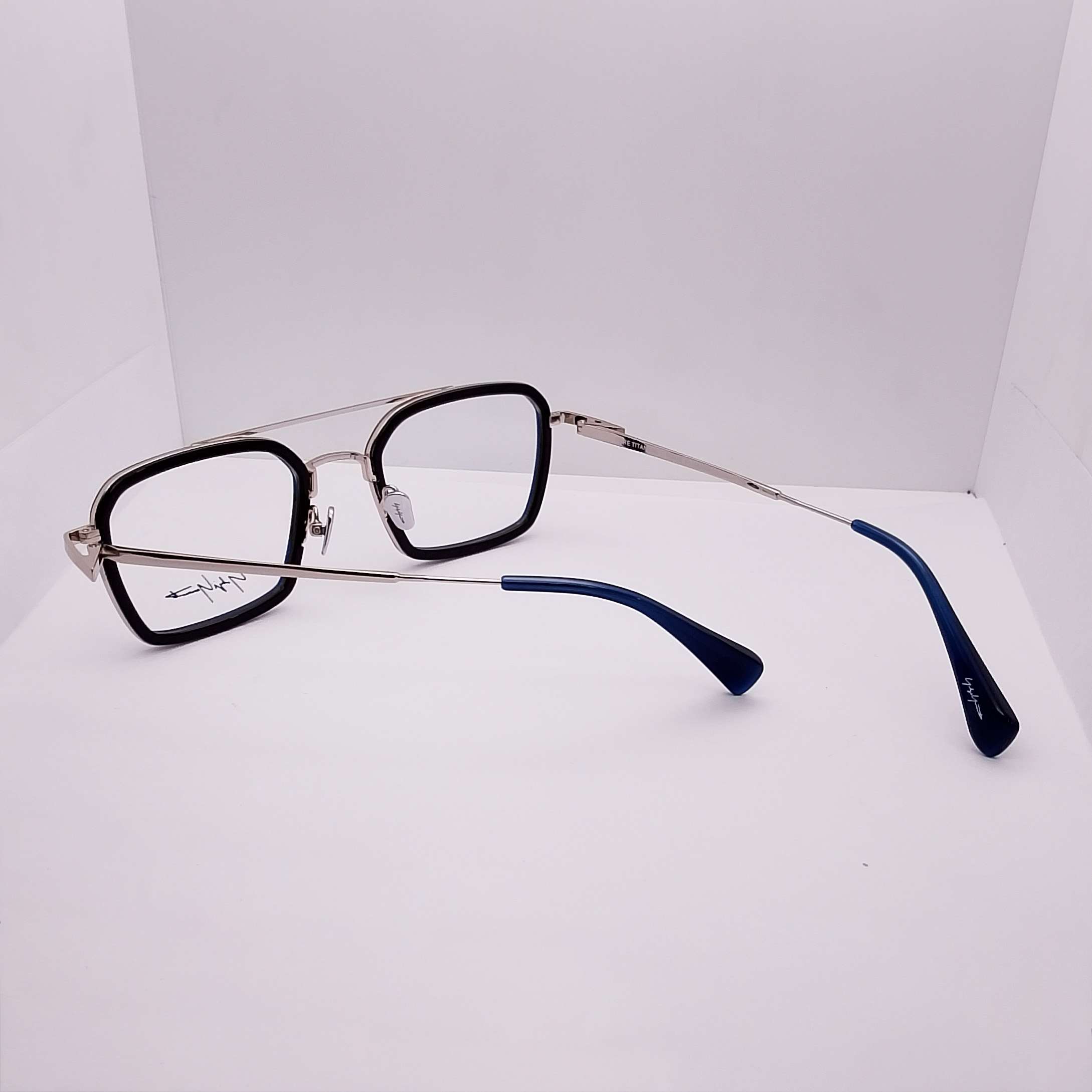 YOHJI YAMAMOTO CURIOSITY 02 Rectangle Titanium - Image 2